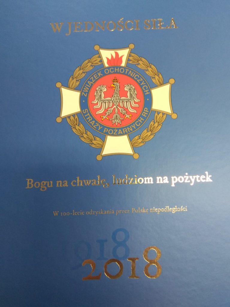 Album ,,W jedności siła. Bogu na chwałę, ludziom na pożytek”